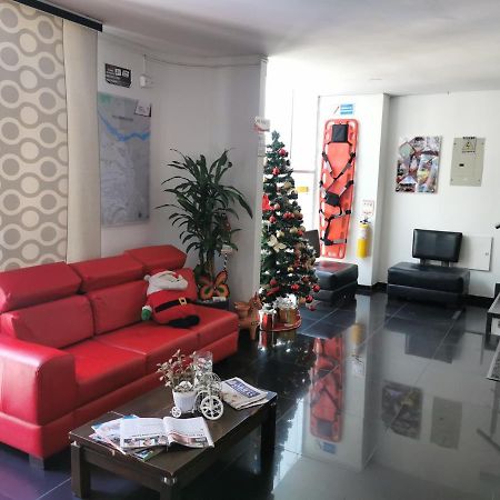 יופאל Hotel Royal Fenix מראה חיצוני תמונה