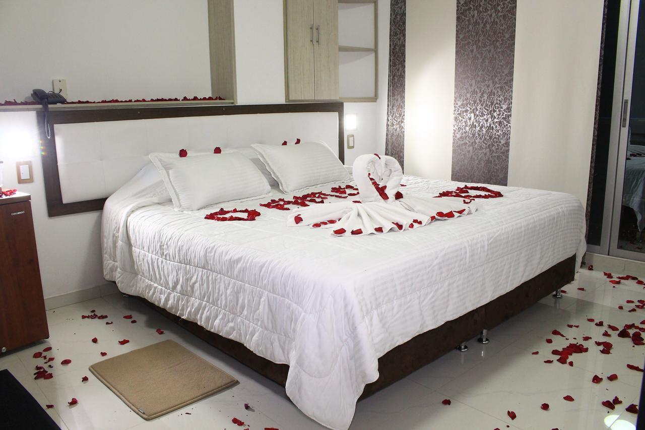 יופאל Hotel Royal Fenix מראה חיצוני תמונה